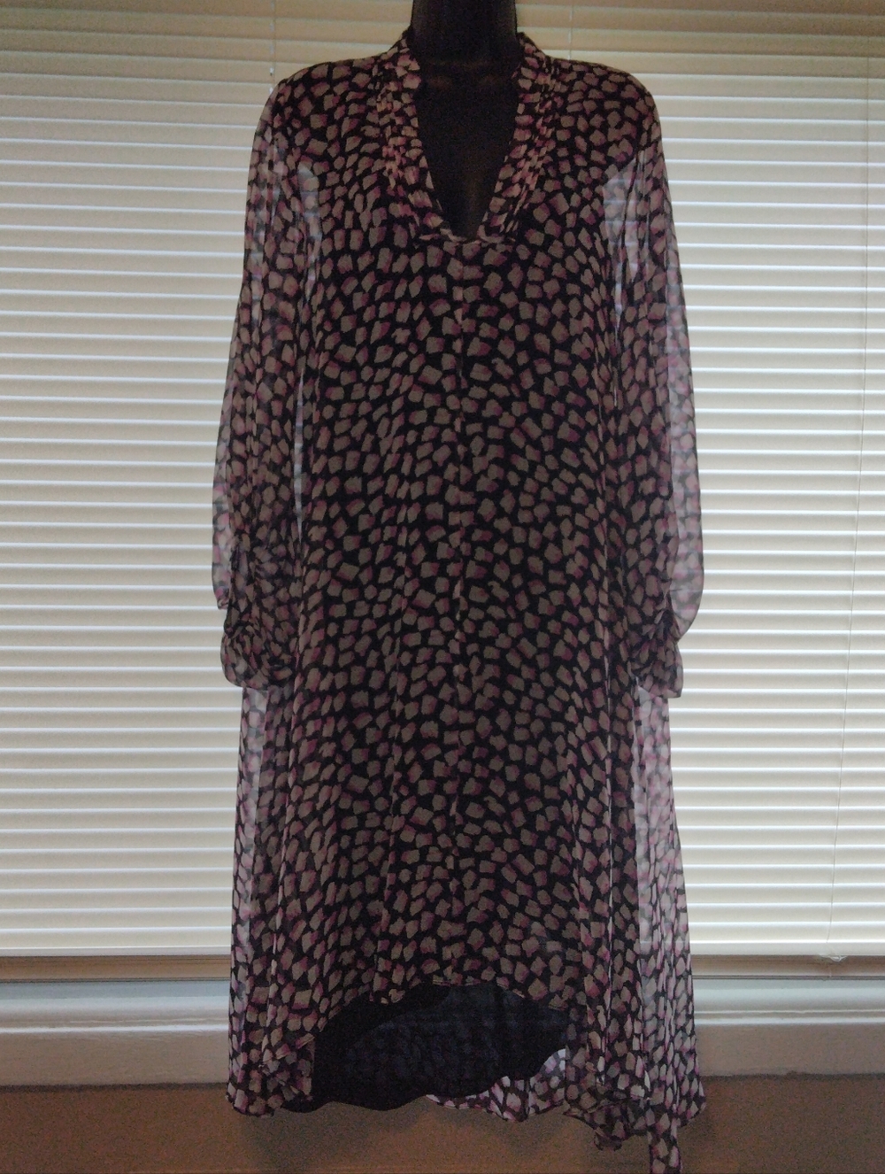 Diane Von Furstenberg 100% Silk Dress Size 10 - Picture 5 of 12